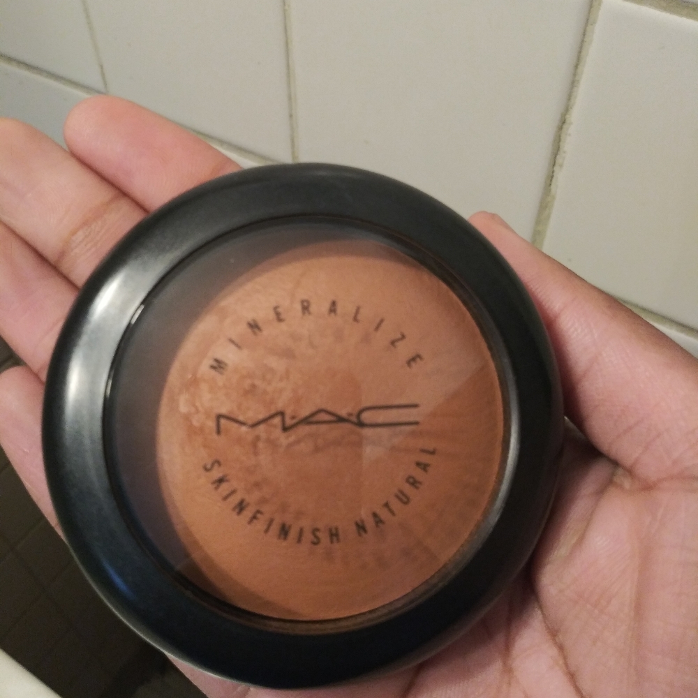 MAC Mineralize Skinfinish Sun Power